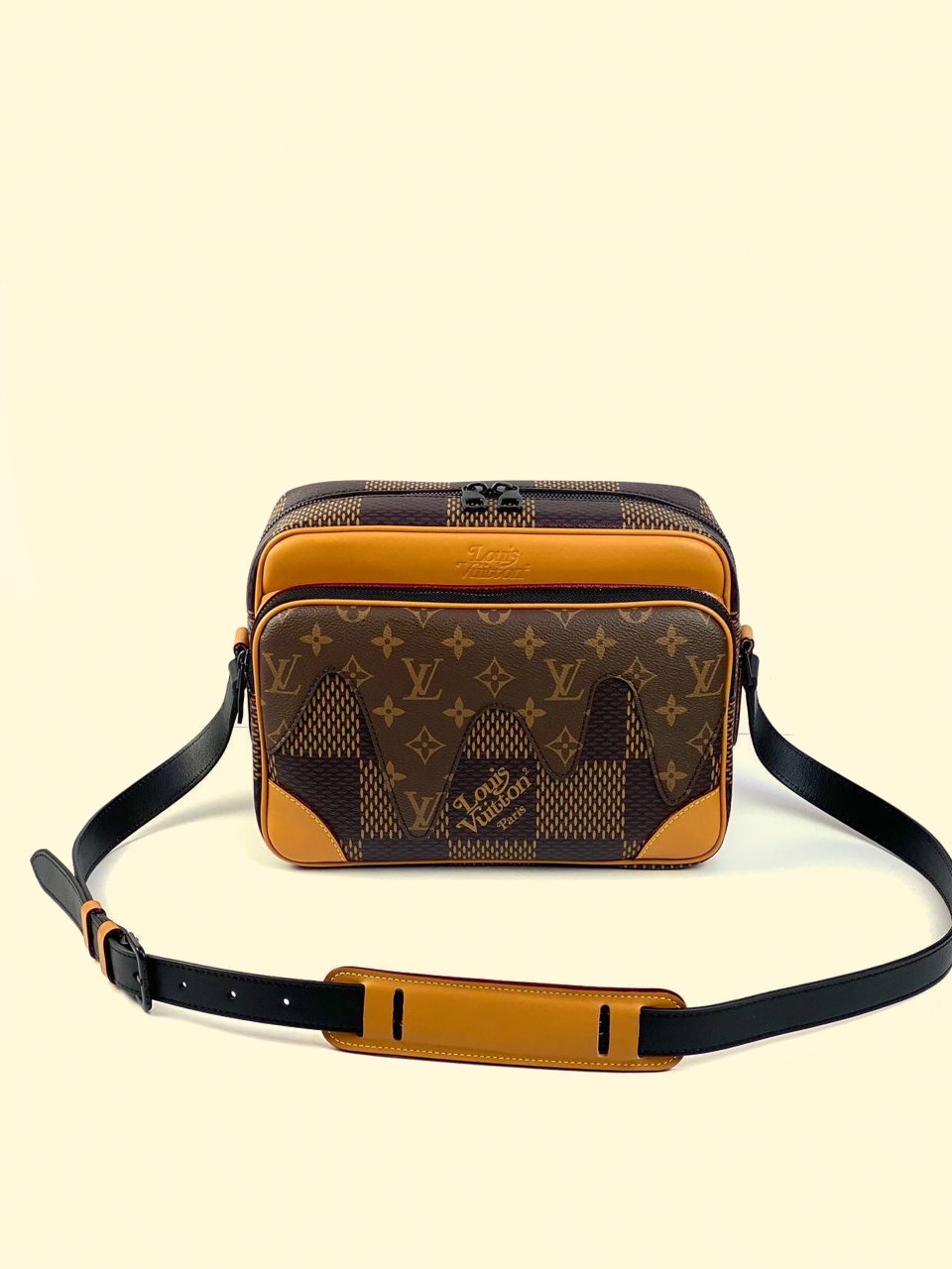 Сумка Louis Vuitton